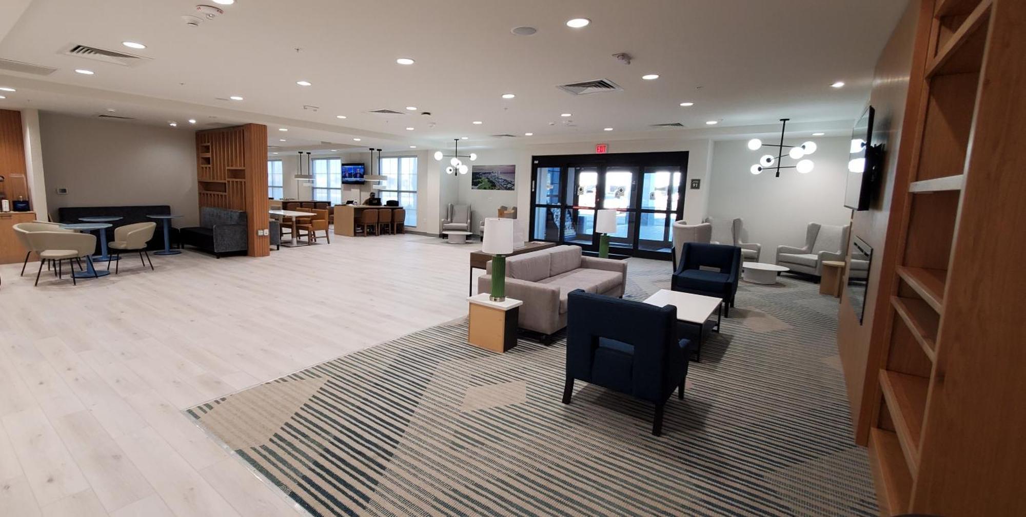 Comfort Inn & Suites Panama City Beach - Pier Park Area מראה חיצוני תמונה