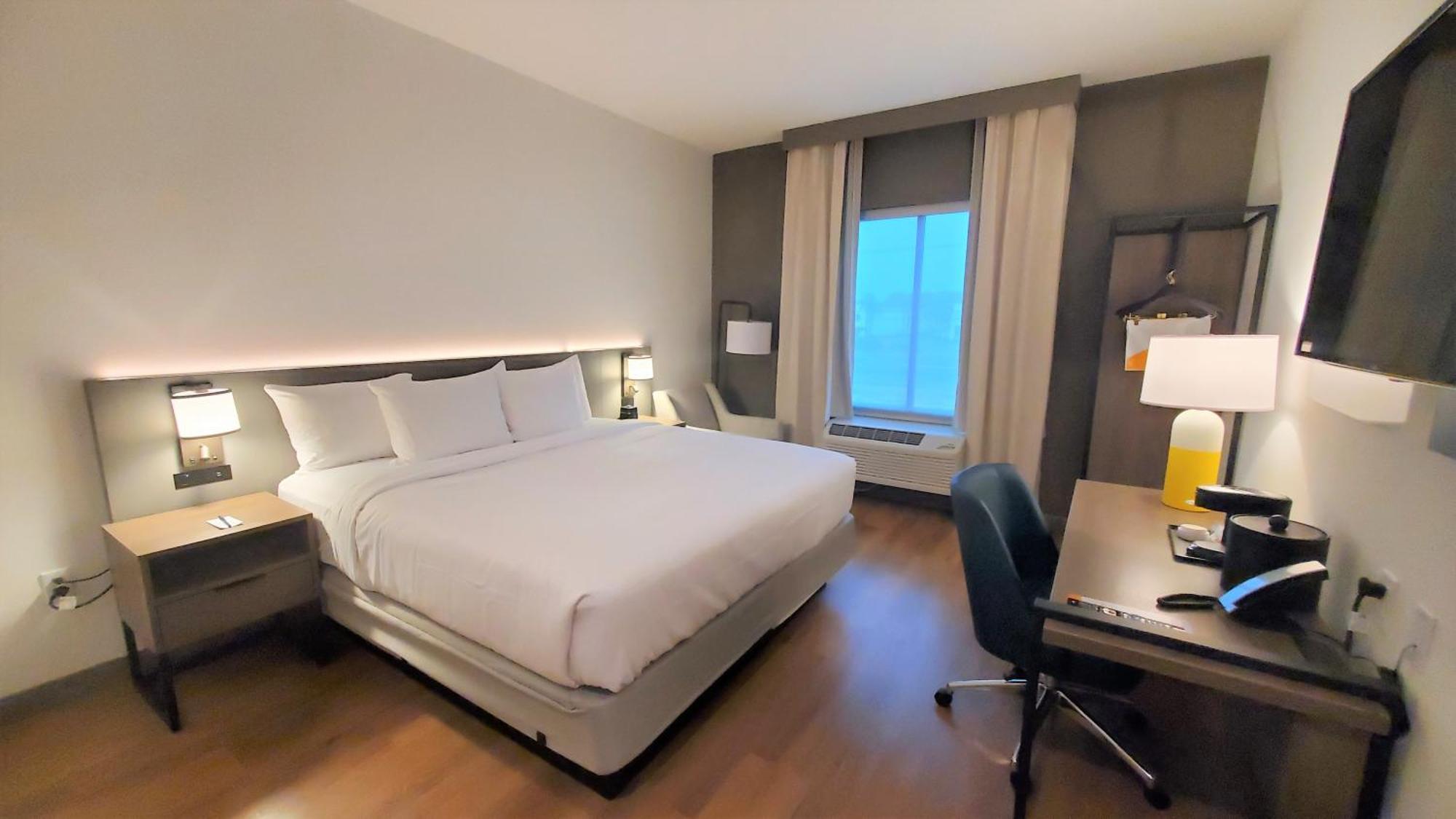 Comfort Inn & Suites Panama City Beach - Pier Park Area מראה חיצוני תמונה